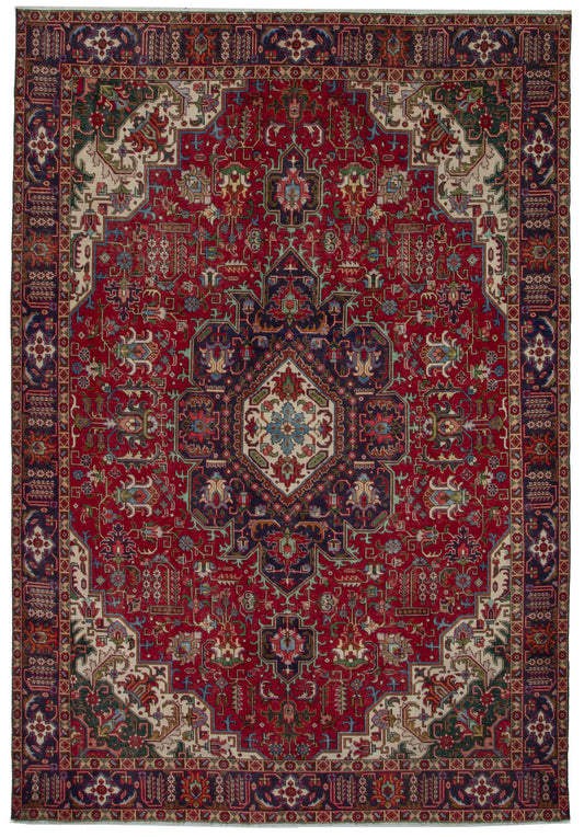 4478 - 9'10" x 13'4"