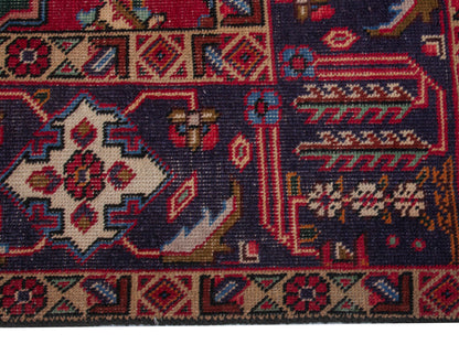 4478 - 9'10" x 13'4"