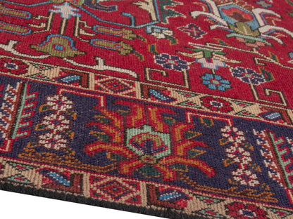 4478 - 9'10" x 13'4"