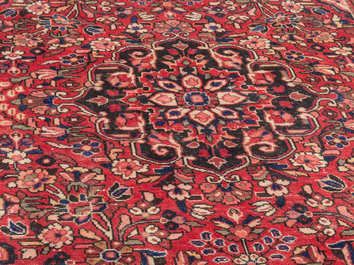 4575 - 3'11" x 7'10"