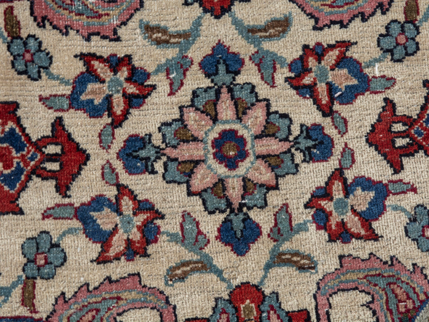 4597 - 3'11" x 6'11"