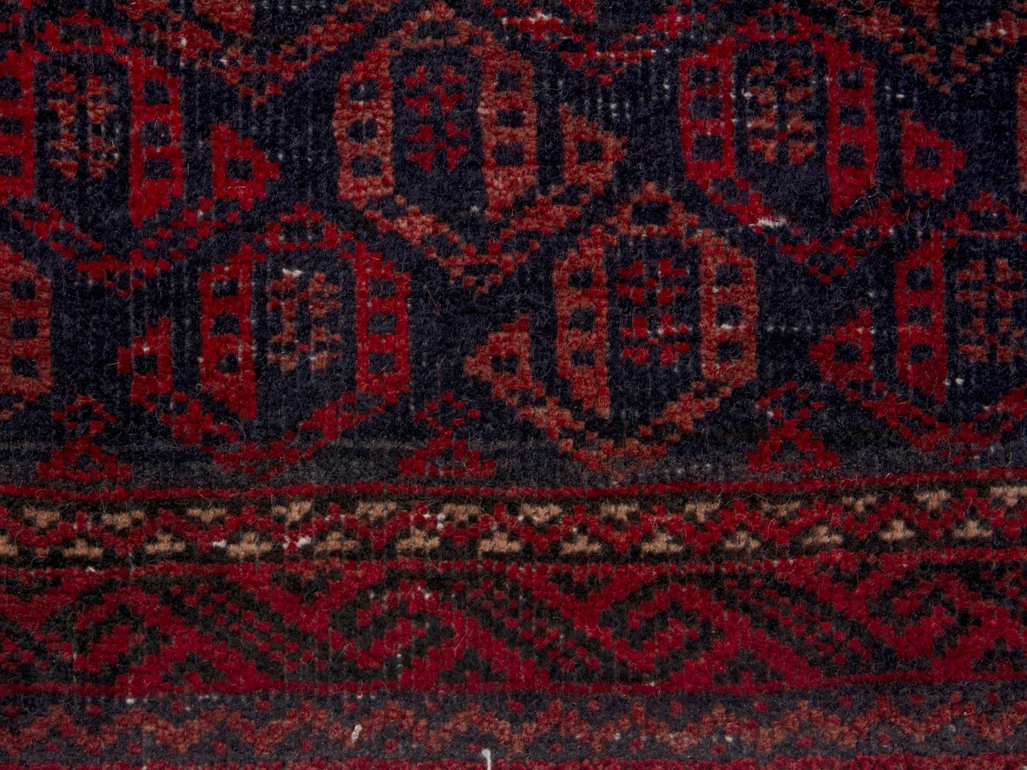 4613 - 1'11" x 4'11"