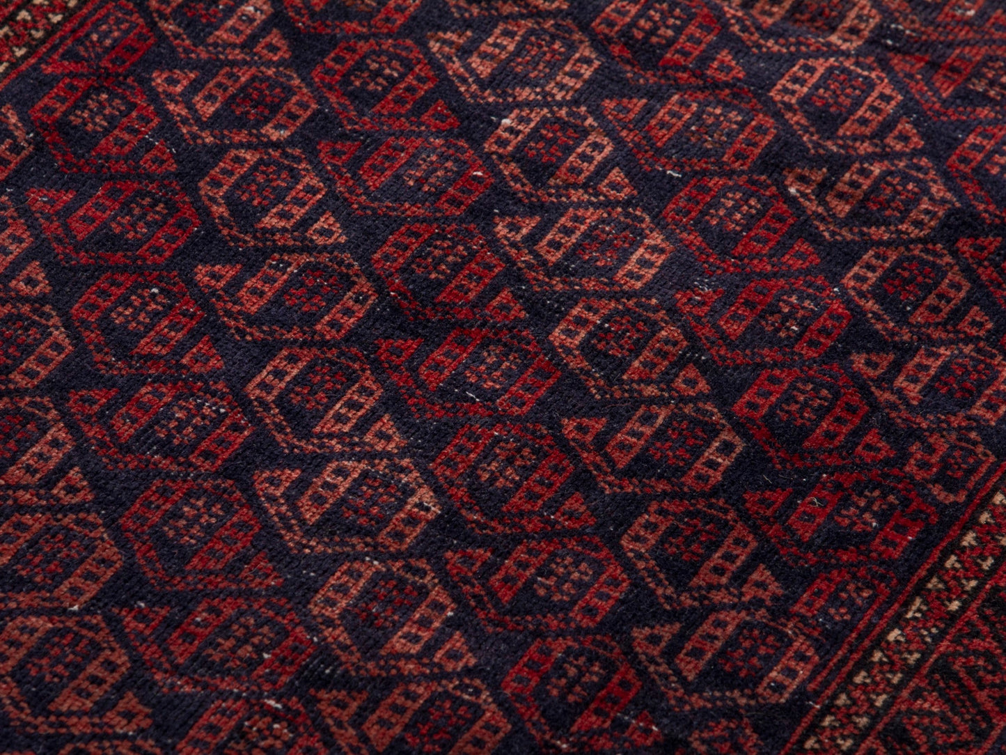 4613 - 1'11" x 4'11"