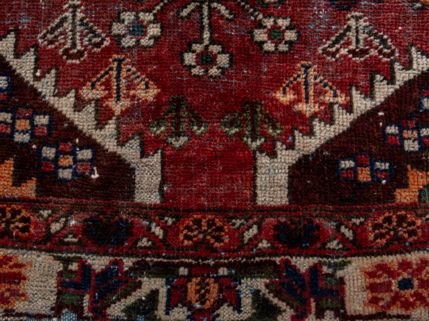 4681 - 5'6" x 10'10"