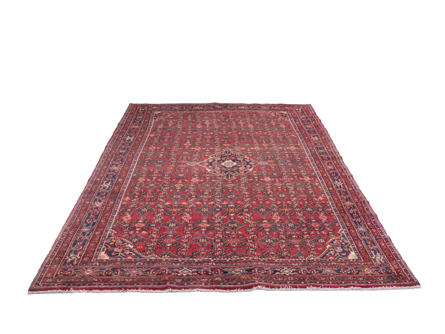 4704 - 6'9" x 10'10"