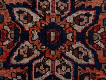 4710 - 10'3" x 12'8"