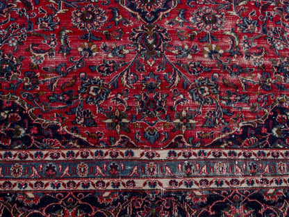 4713 - 9'10" x 12'6"