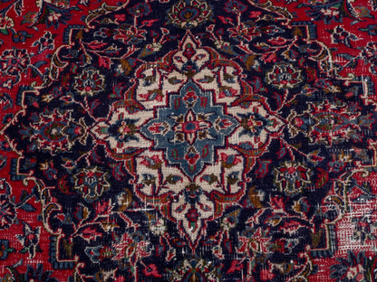 4713 - 9'10" x 12'6"