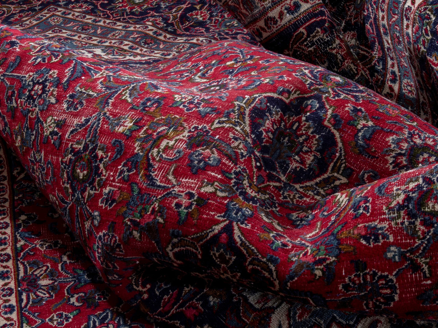 4713 - 9'10" x 12'6"