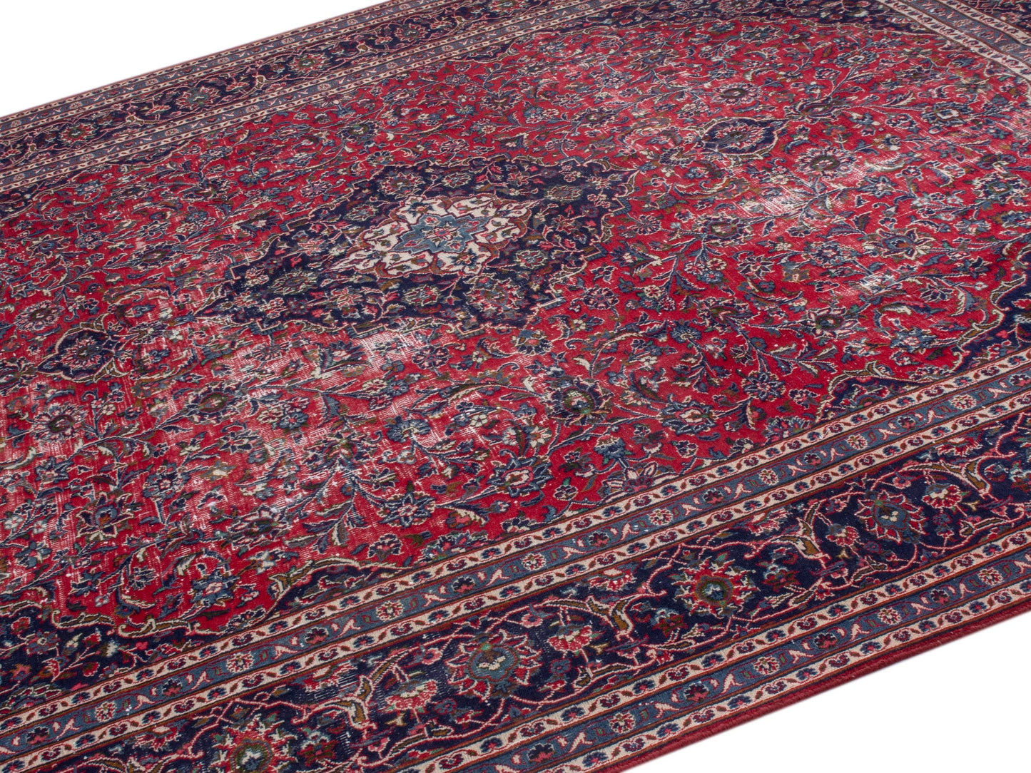 4713 - 9'10" x 12'6"