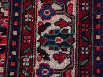 4714 - 6'11" x 10'4"