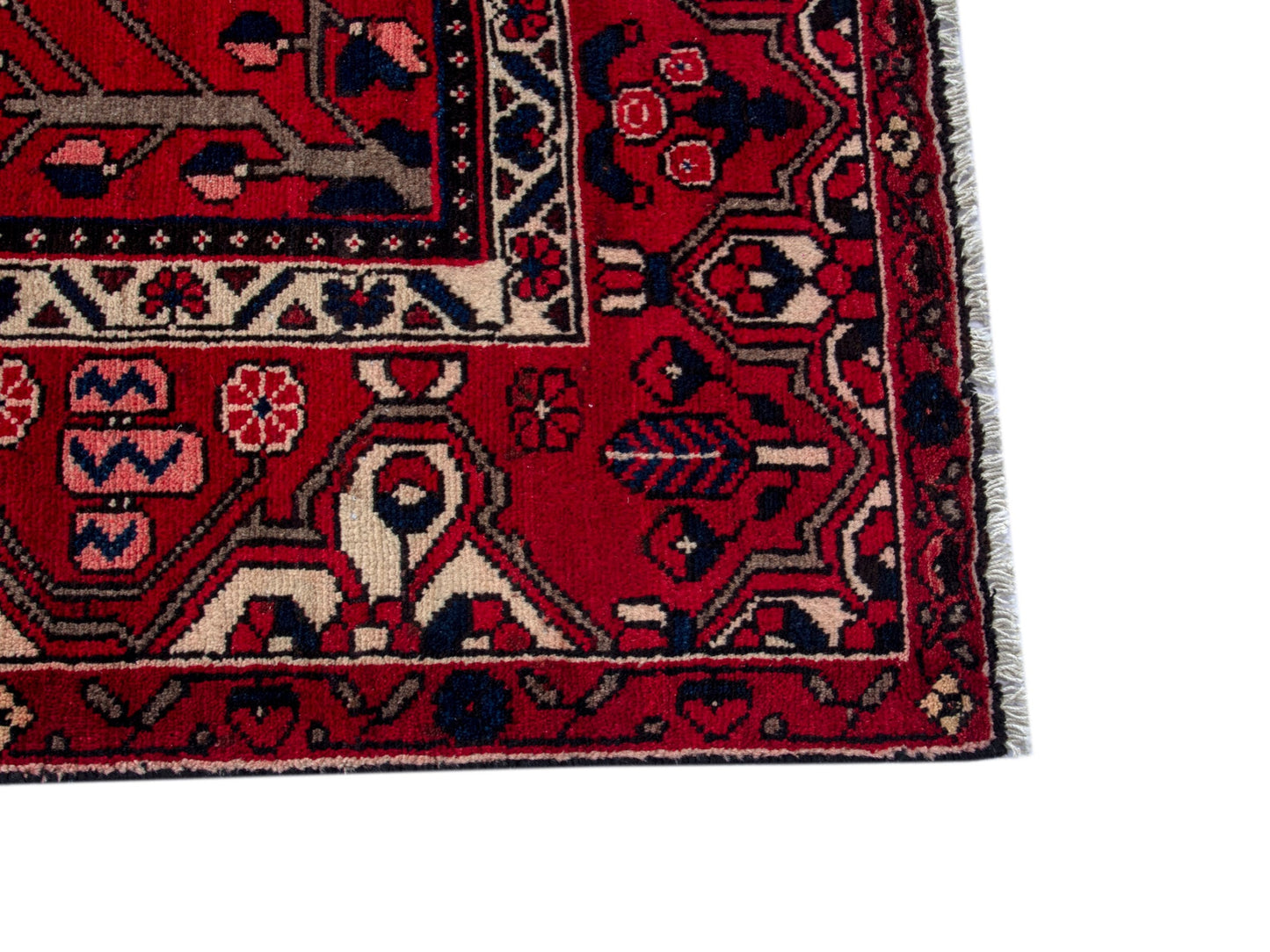 4715 - 6'11" x 10'2"