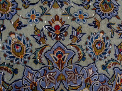 4716 - 10'1" x 13'7"