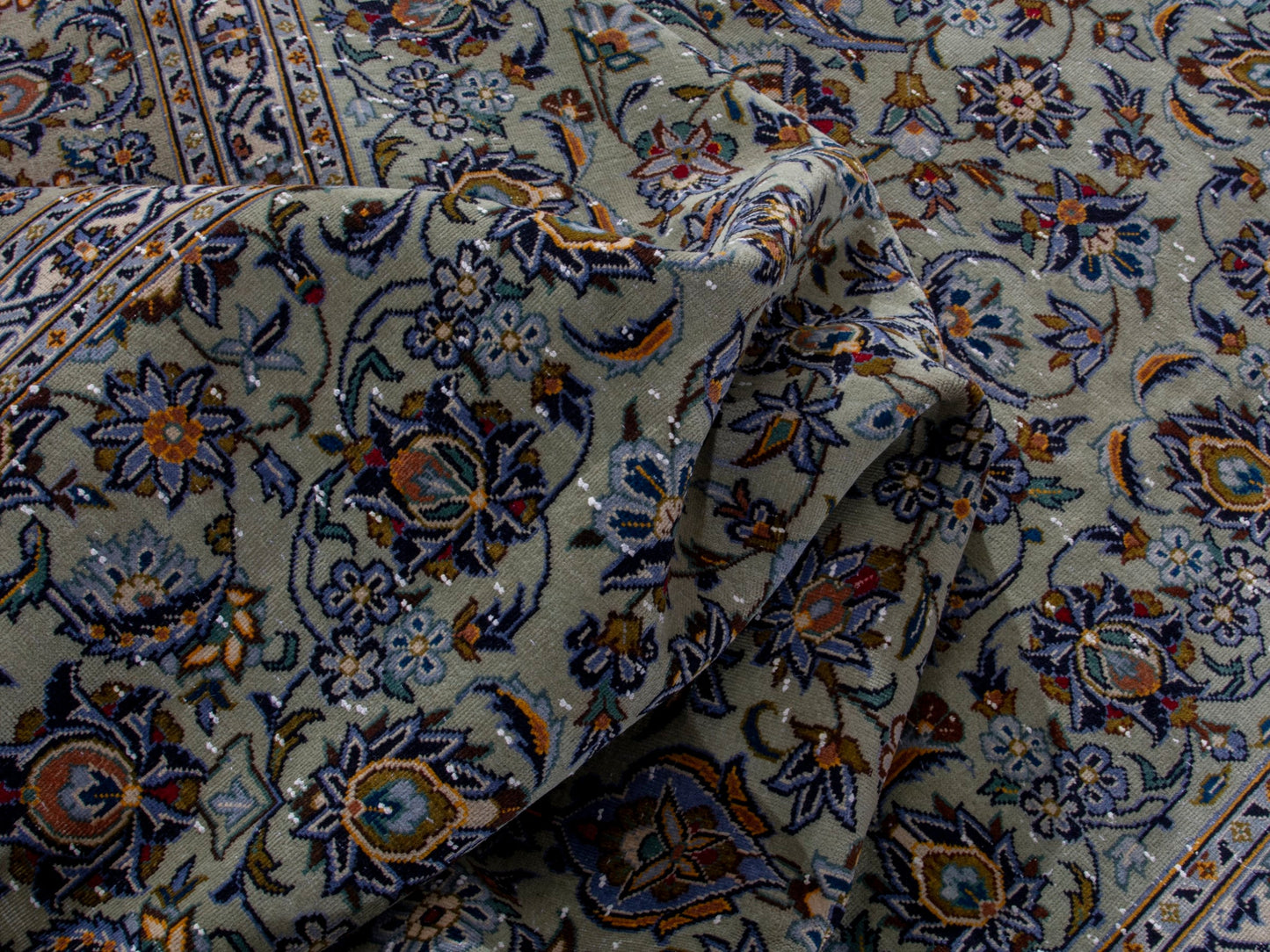 4716 - 10'1" x 13'7"