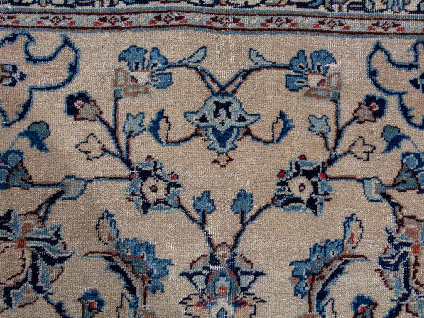 4720 - 8'1" x 11'10"