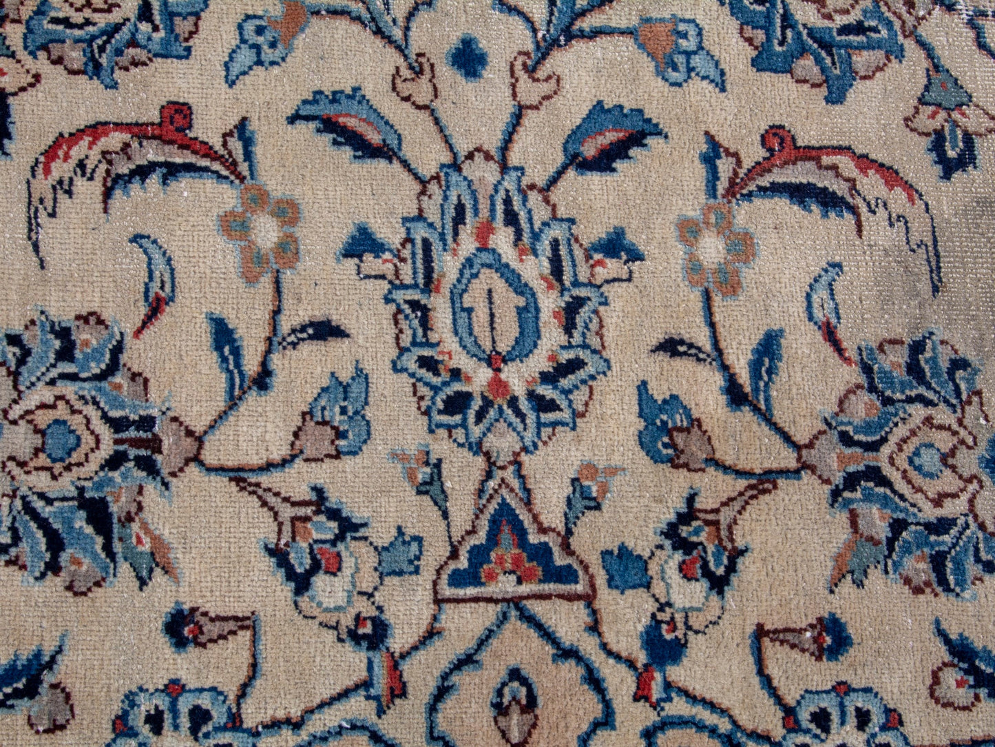 4720 - 8'1" x 11'10"