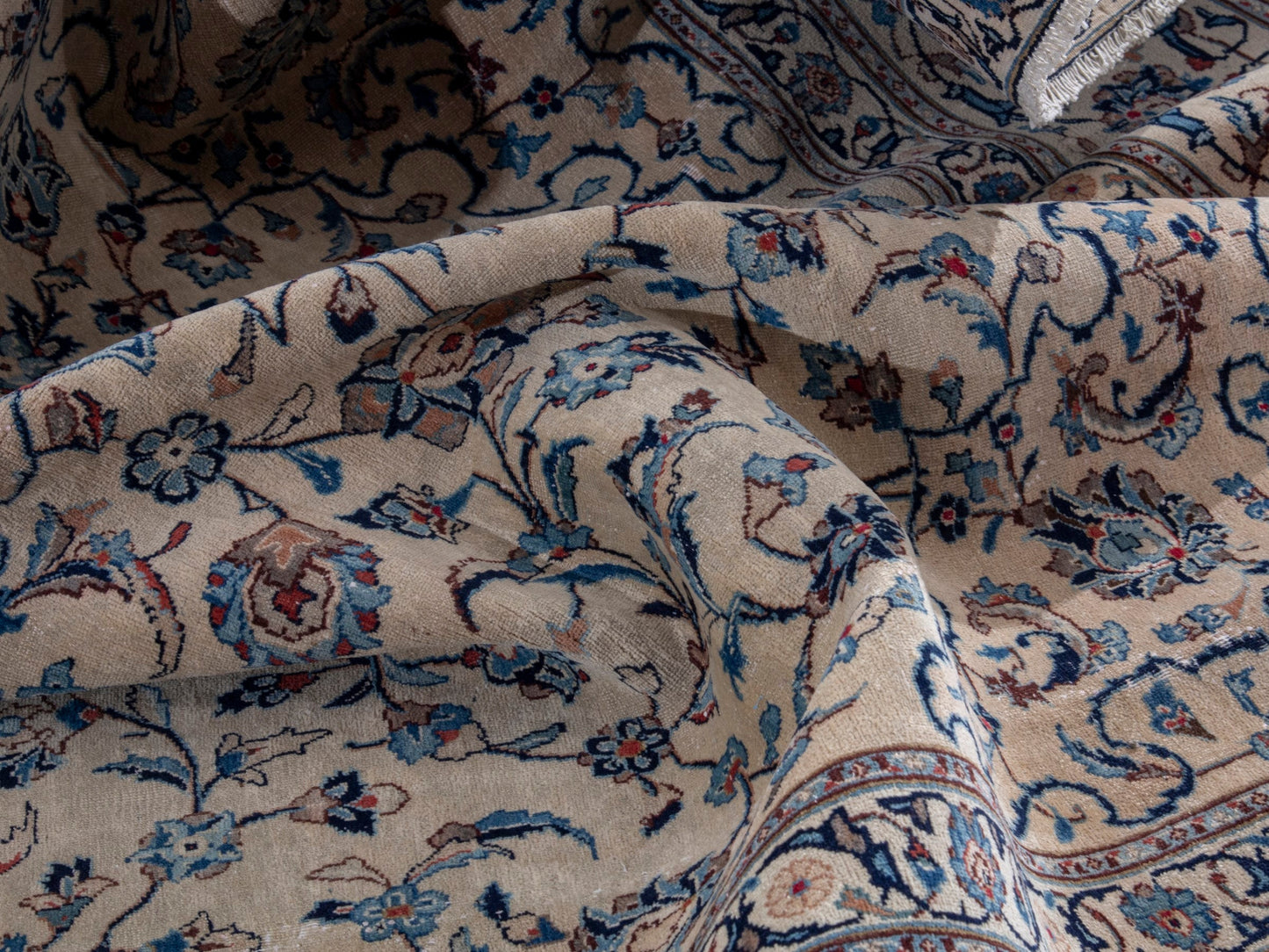 4720 - 8'1" x 11'10"