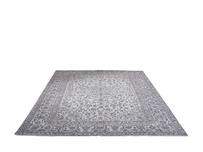 4720 - 8'1" x 11'10"