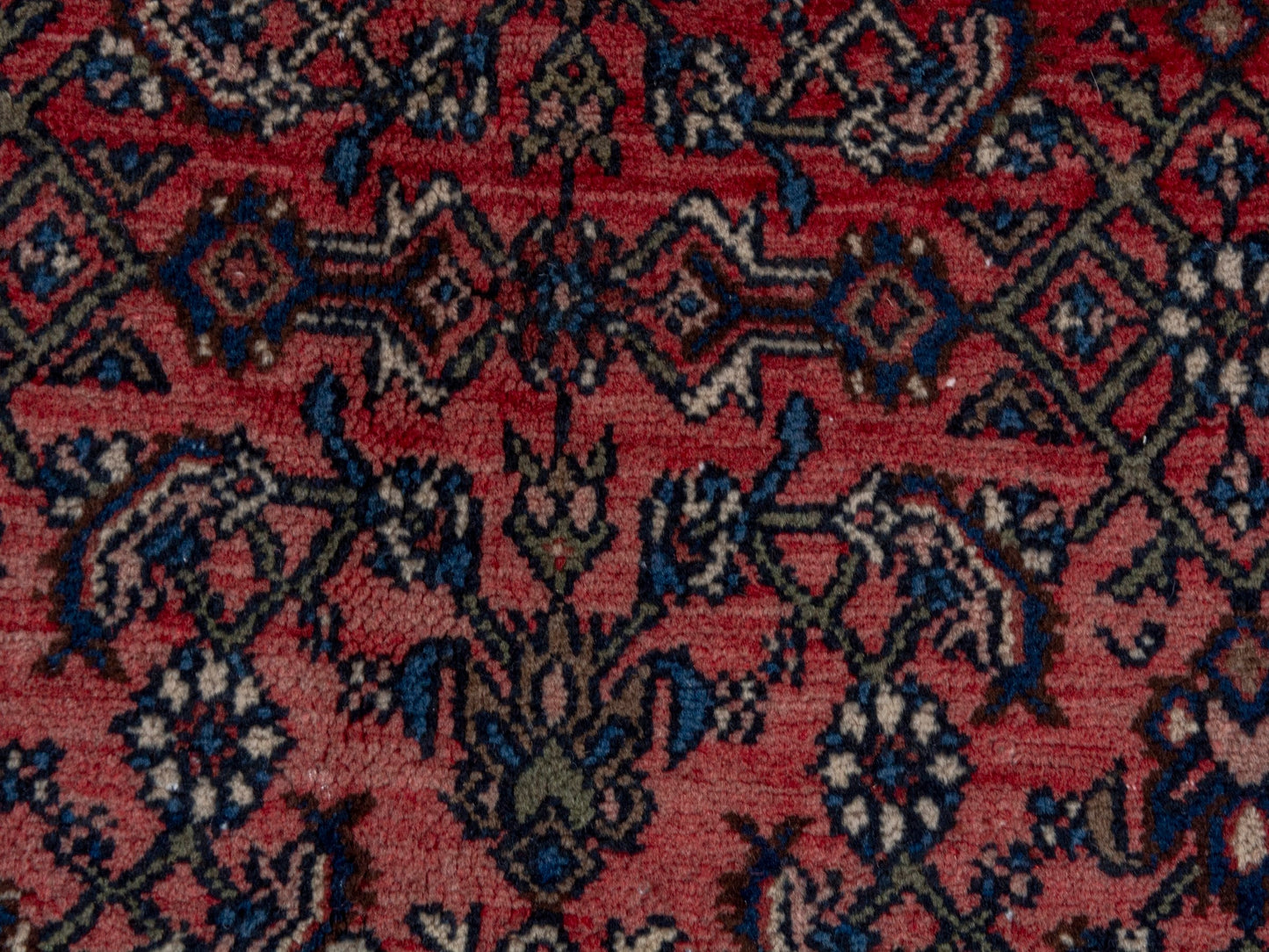 4724 - 11'2" x 17'3"