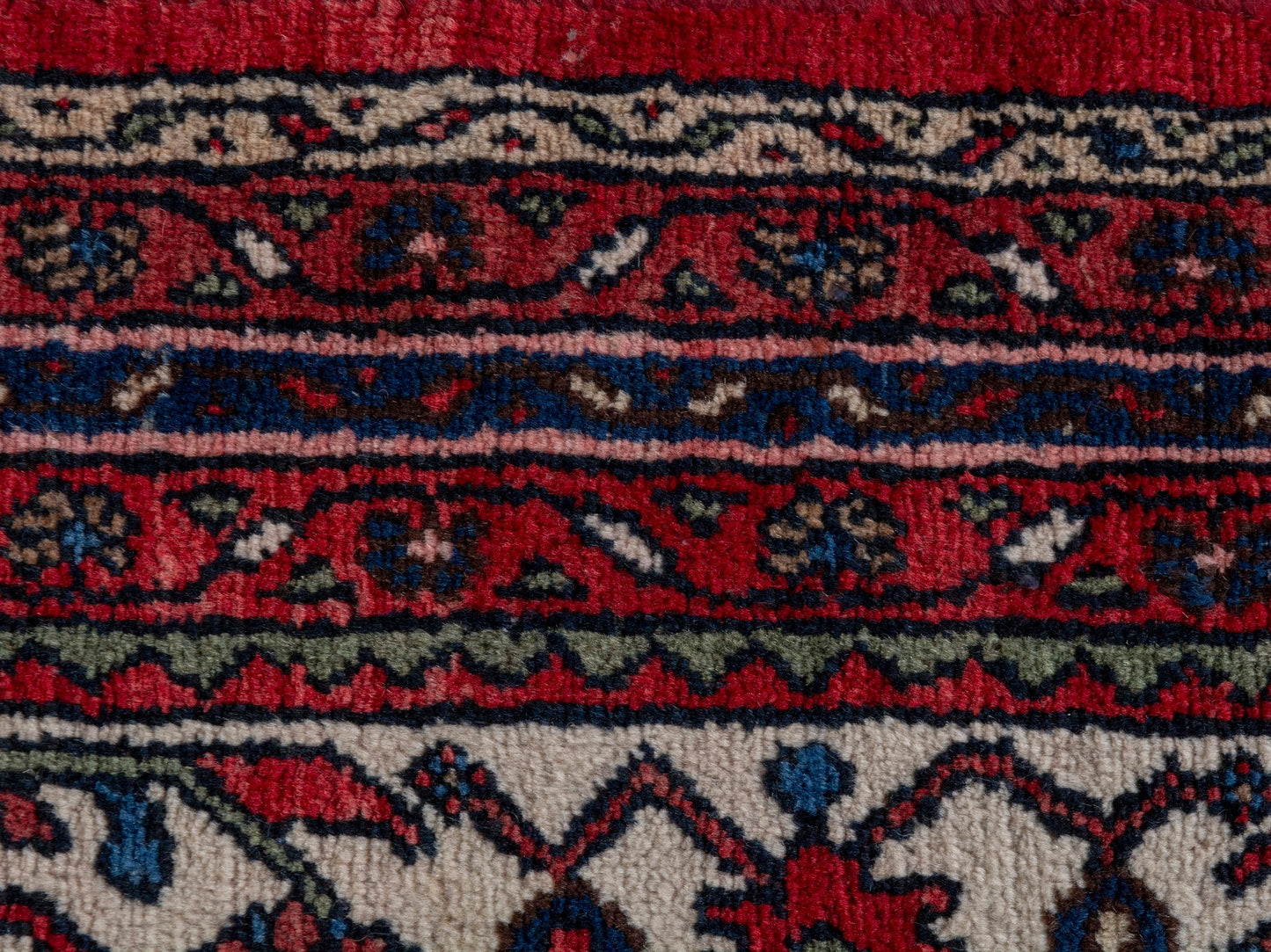 4724 - 11'2" x 17'3"