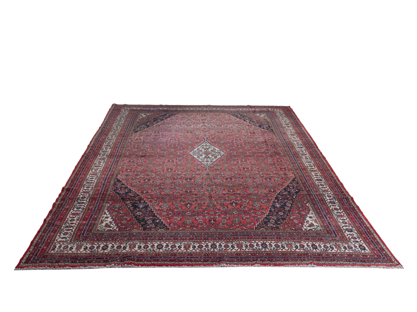 4724 - 11'2" x 17'3"