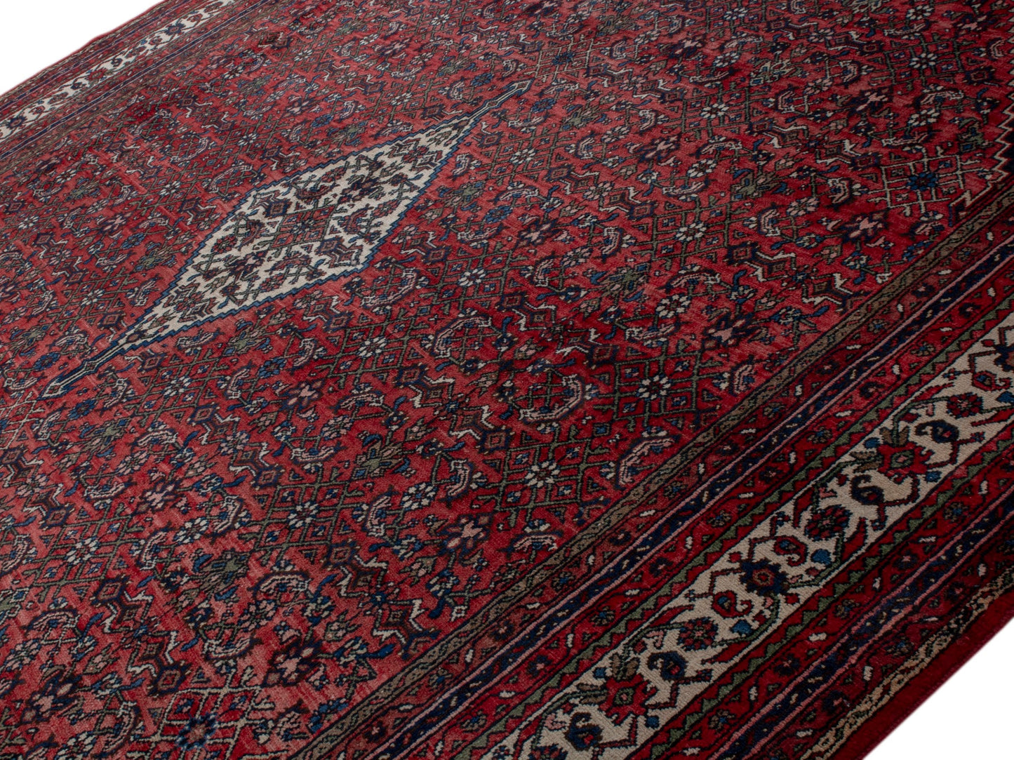 4724 - 11'2" x 17'3"