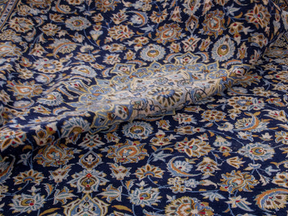 4726 - 9'10" x 13'3"