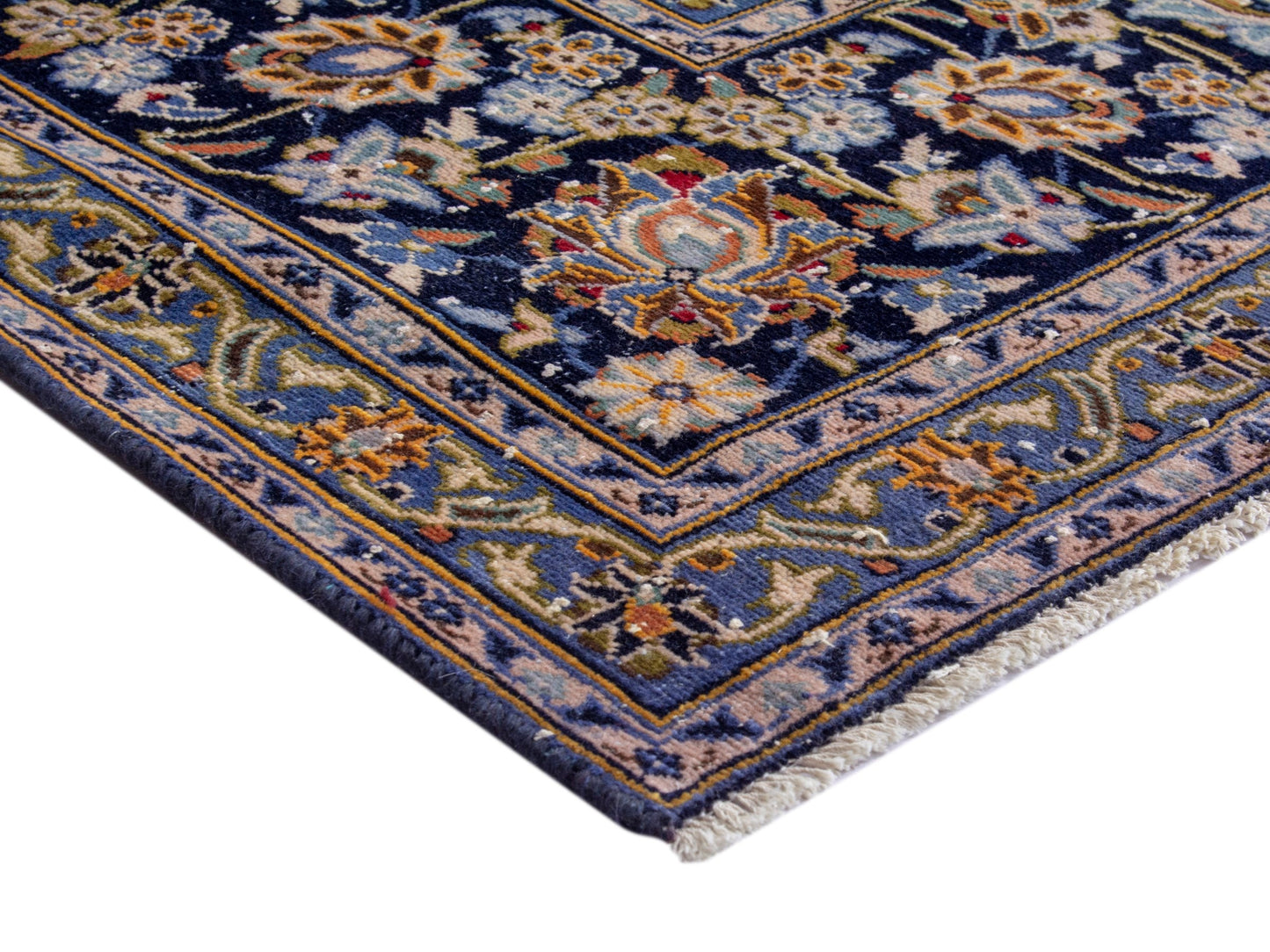 4726 - 9'10" x 13'3"