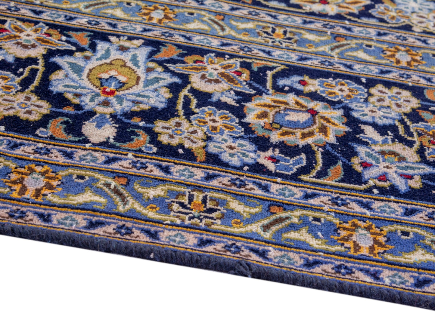 4726 - 9'10" x 13'3"