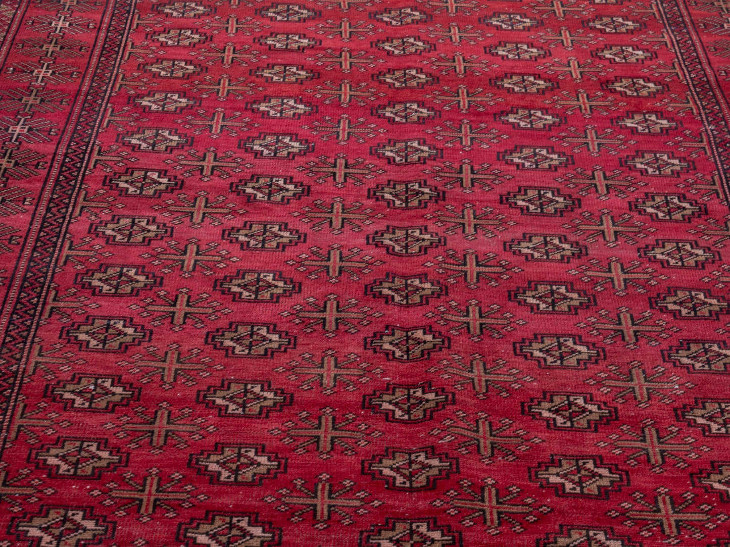 4734 - 4'10" x 10'1"