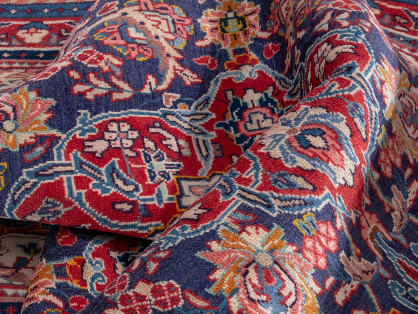 4747 - 4'10" x 10'5"