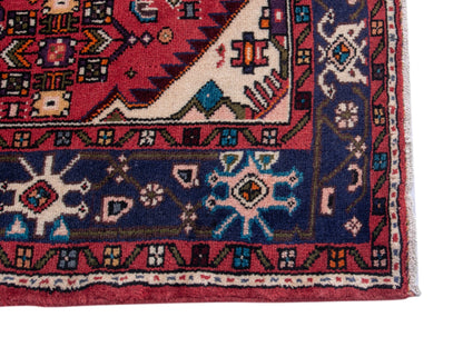 4757 - 4'11" x 10'8"