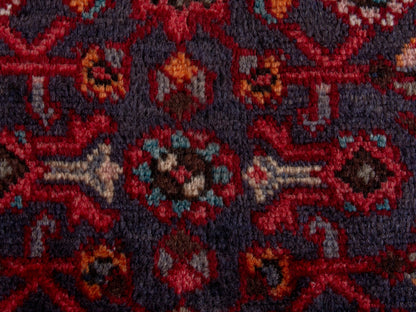 4759 - 4'11" x 11'4"