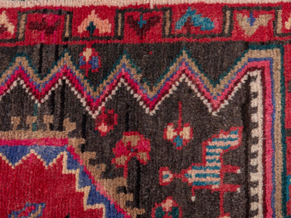 4769 - 4'11" x 10'3"