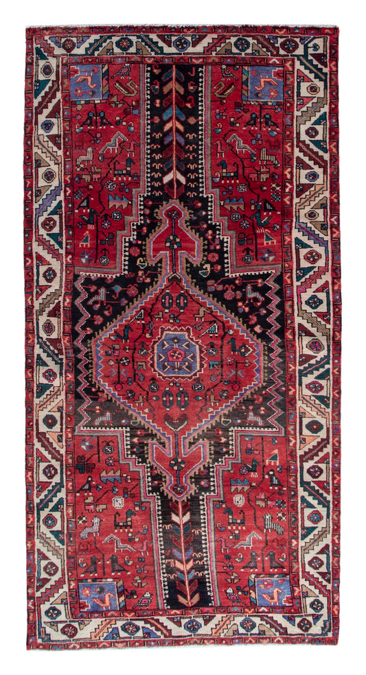 4769 - 4'11" x 10'3"