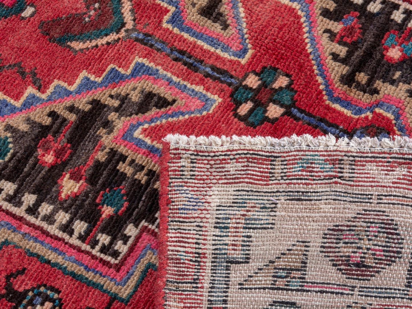 4769 - 4'11" x 10'3"