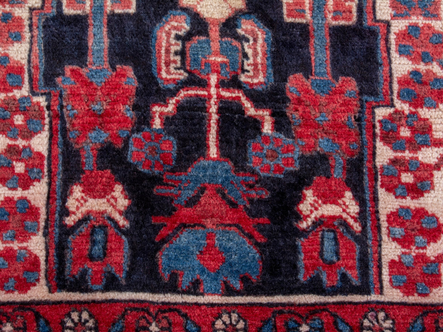 4775 - 4'11" x 10'6"