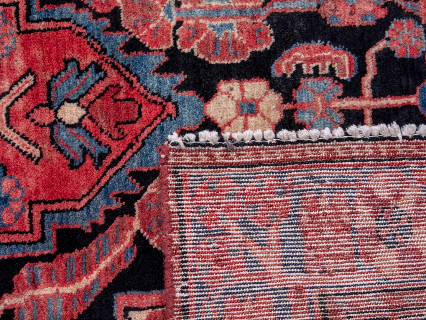 4775 - 4'11" x 10'6"