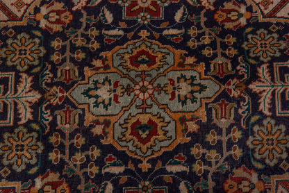 5065 - 9'10" x 15'10"