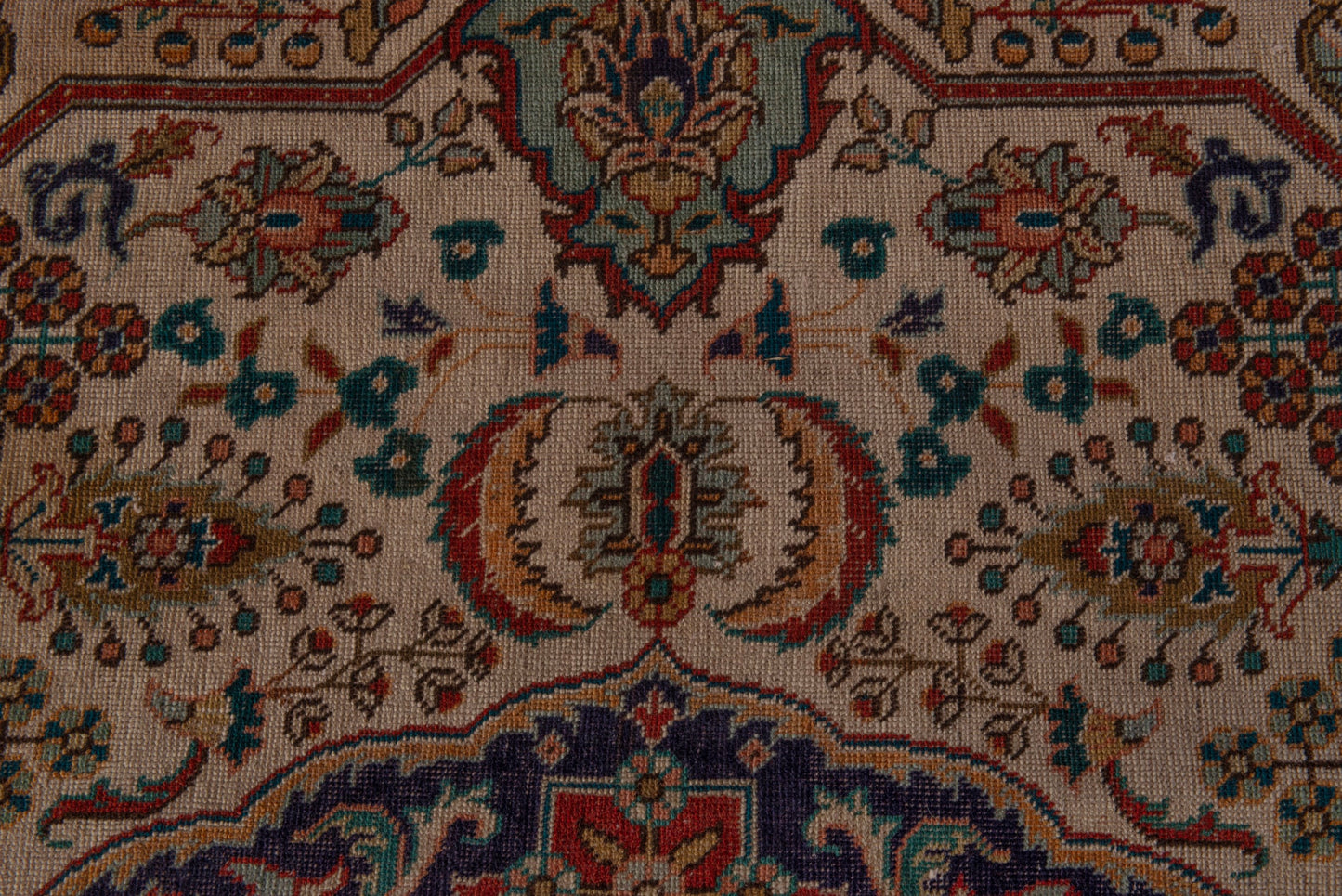 5065 - 9'10" x 15'10"