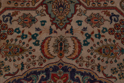 5065 - 9'10" x 15'10"