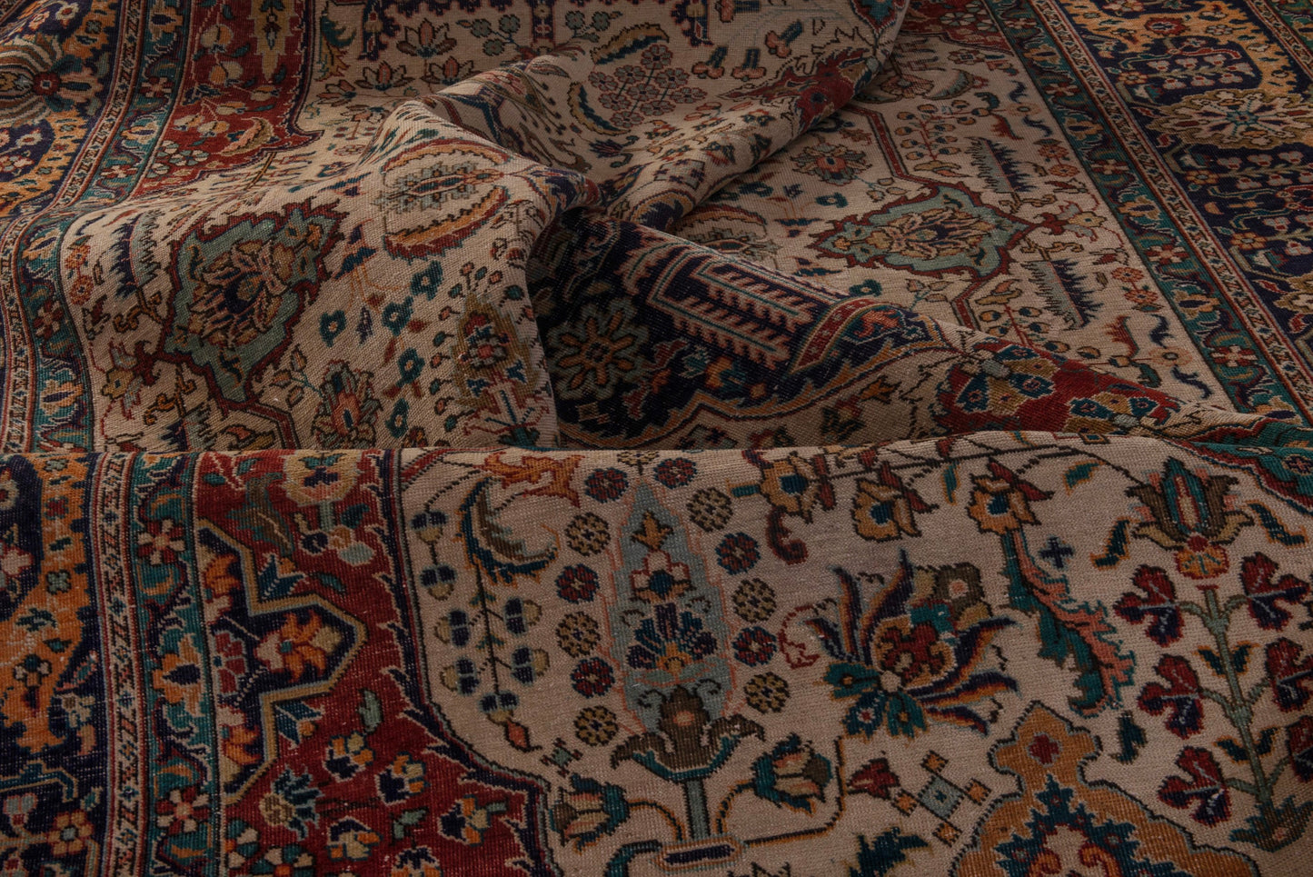 5065 - 9'10" x 15'10"