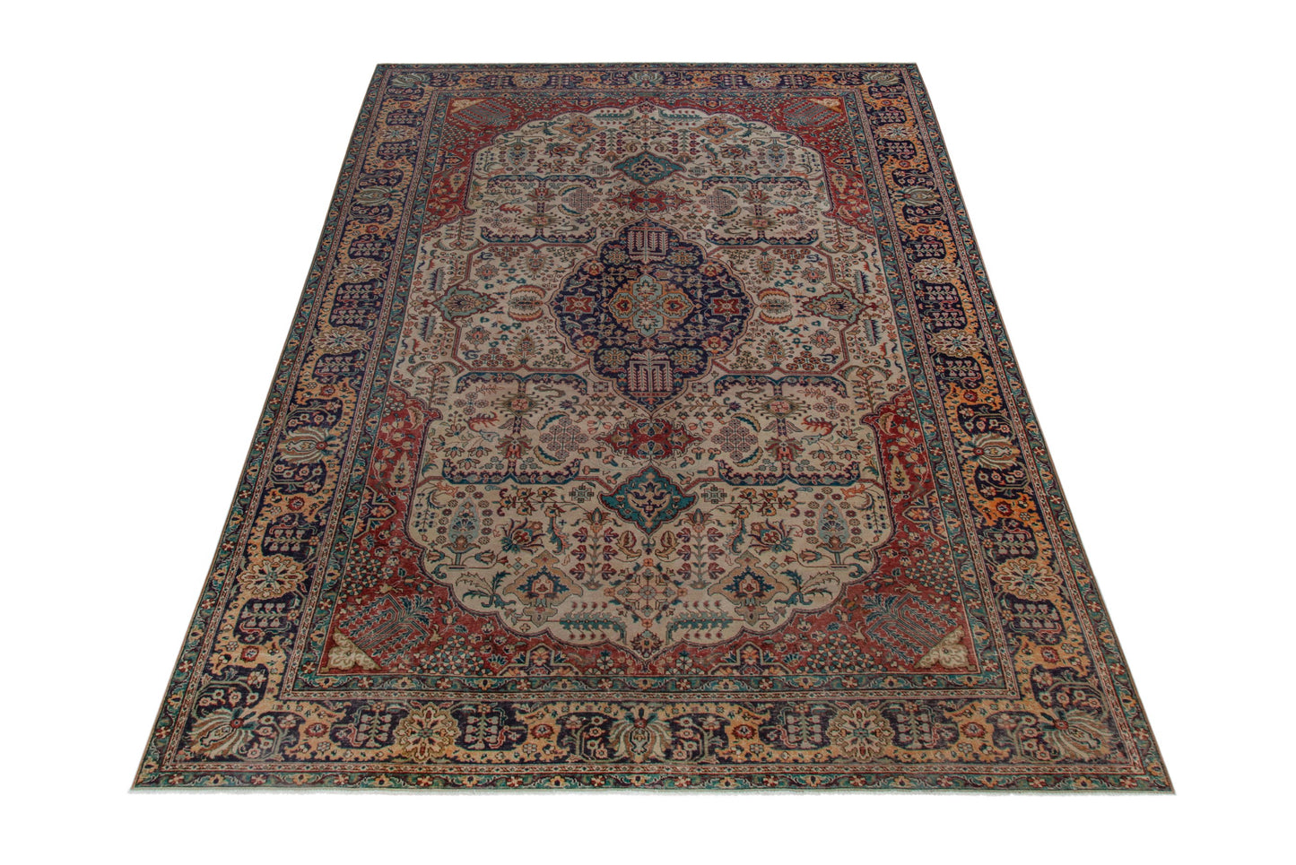 5065 - 9'10" x 15'10"