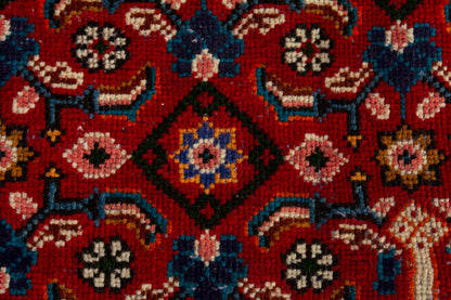 5076 - 8'10" x 12'2"