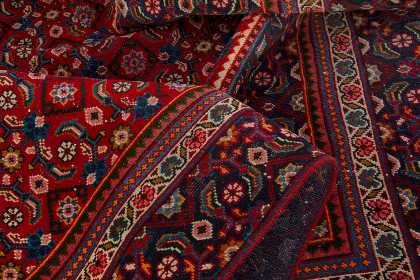 5076 - 8'10" x 12'2"