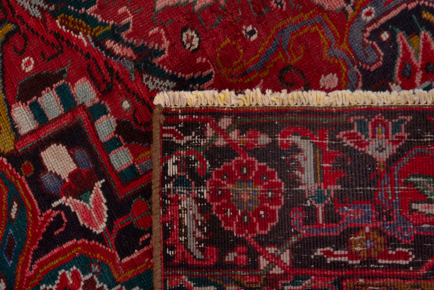 5079 - 9'3" x 11'10"