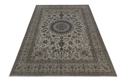 5092 - 9'7" x 12'10"