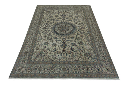 5092 - 9'7" x 12'10"