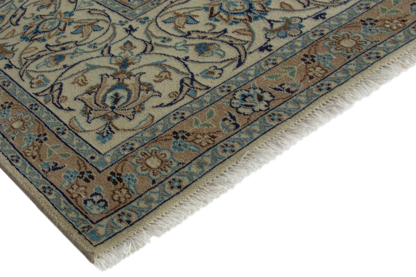 5092 - 9'7" x 12'10"