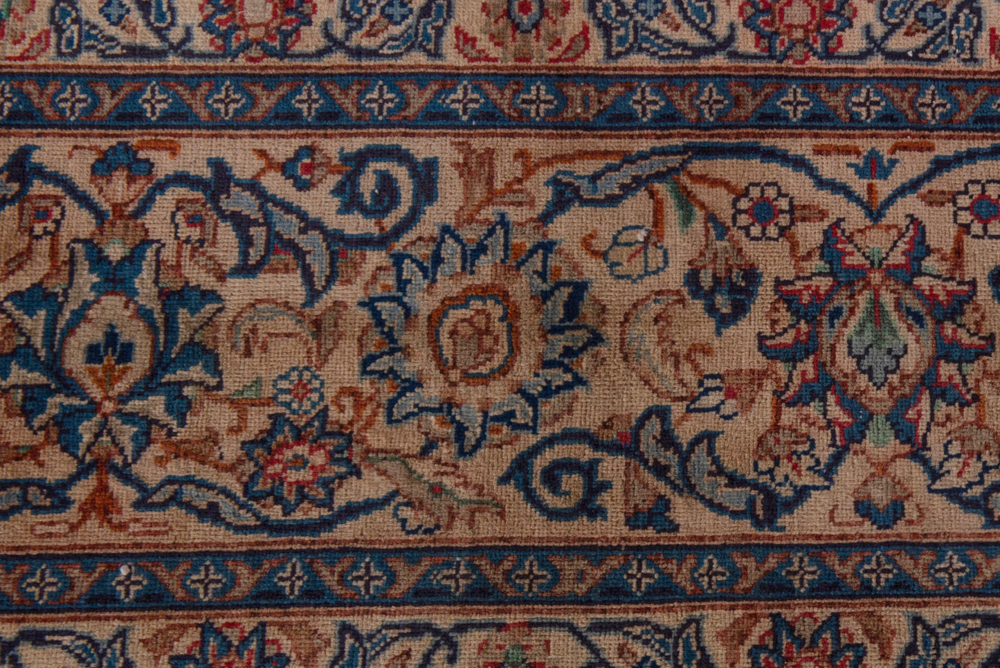 5095 - 9'11" x 12'6"